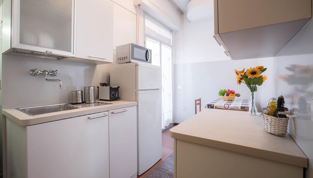 Simple Station Stay Firenze Eksteriør billede